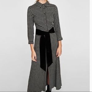One Day Sale⬇️Sexy checked Zara dress